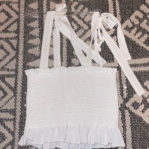 ruffel crop top!!